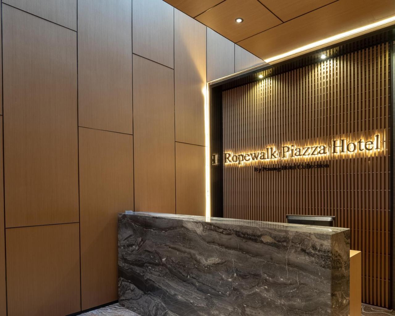 Ropewalk Piazza Hotel Managed By The Ascott Limited George Town Buitenkant foto